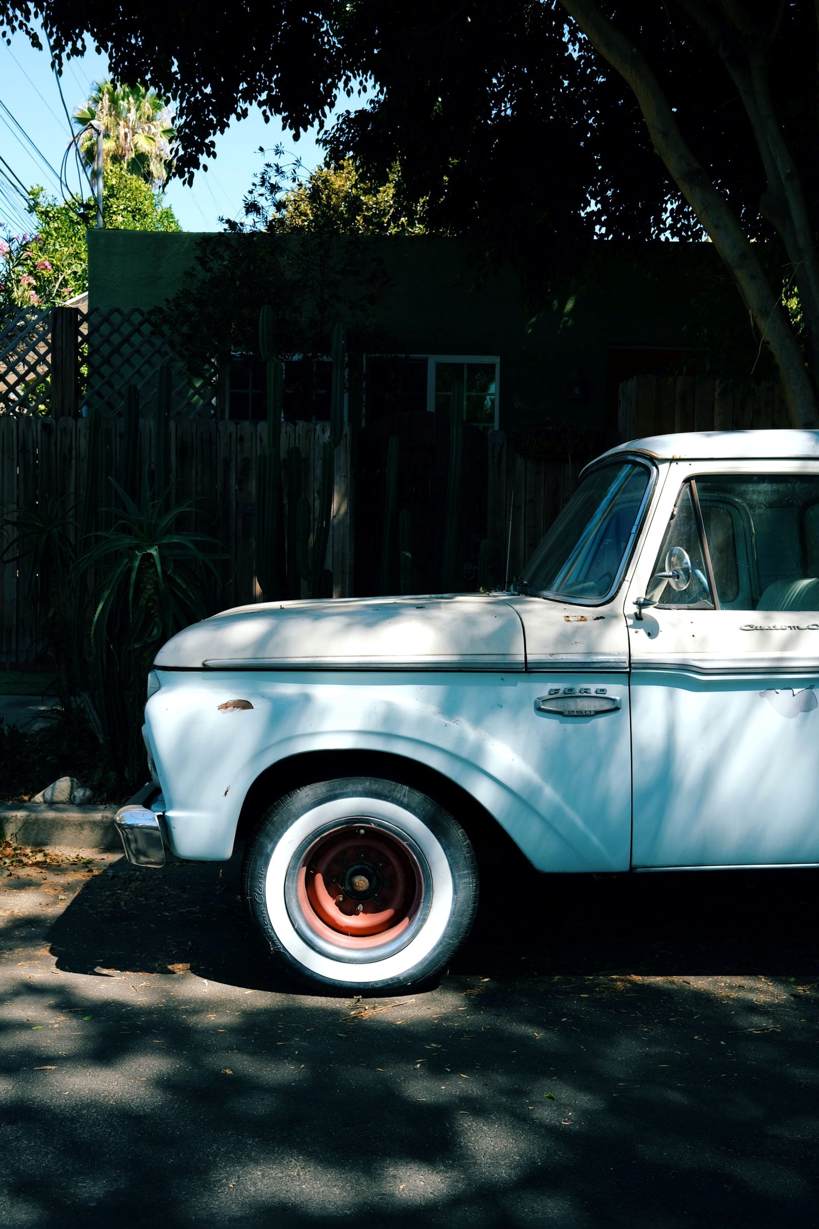 Laurel Canyon Essentials